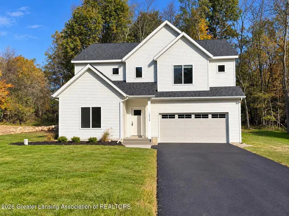 1512 W Valley Rd, Lansing, MI 48906