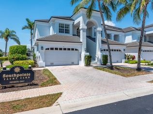 1733 Gulfstar Dr S APT 303, Naples, FL 34112