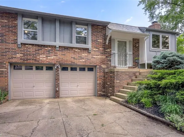 16406 W 129th St, Olathe, KS 66062