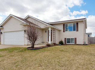 5413 Kingston Pl NW, Rochester, MN 55901