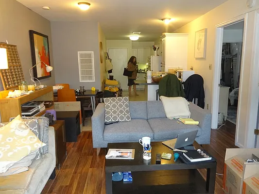 Rented by Blue Egg Realty Corp | media 14