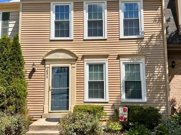 10272 Latney Rd, Fairfax, VA 22032