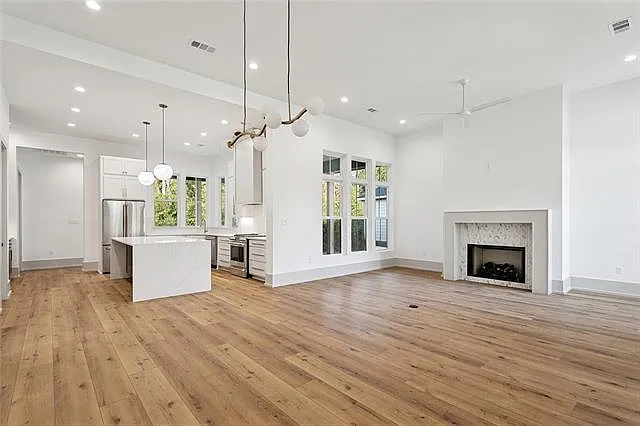 17314 Paddock Cir — Photo 4