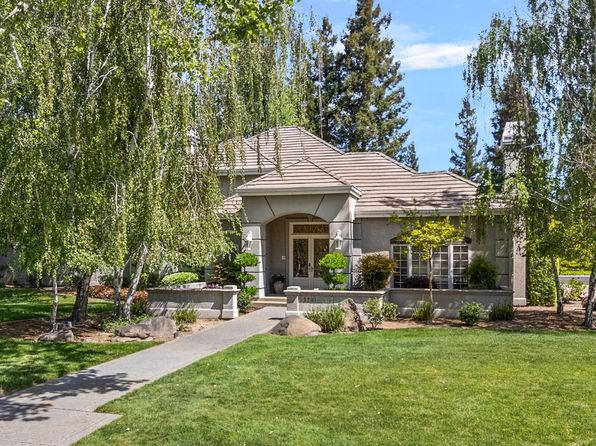3201 Fleur De Lis Dr, Modesto, CA 95356