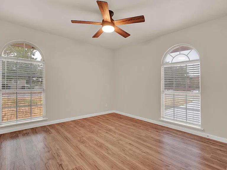 1754 S Mirick Ave — Photo 8
