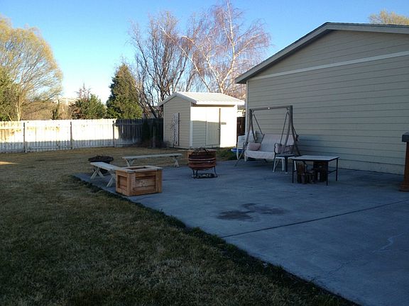 4th image of 5065 Shorecrest Dr NE