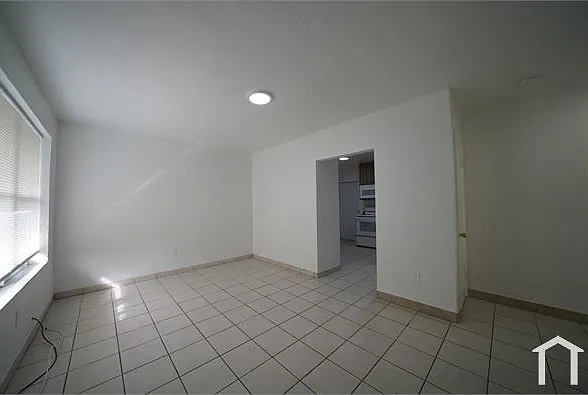 506 NW 5th Ave — Photo 6