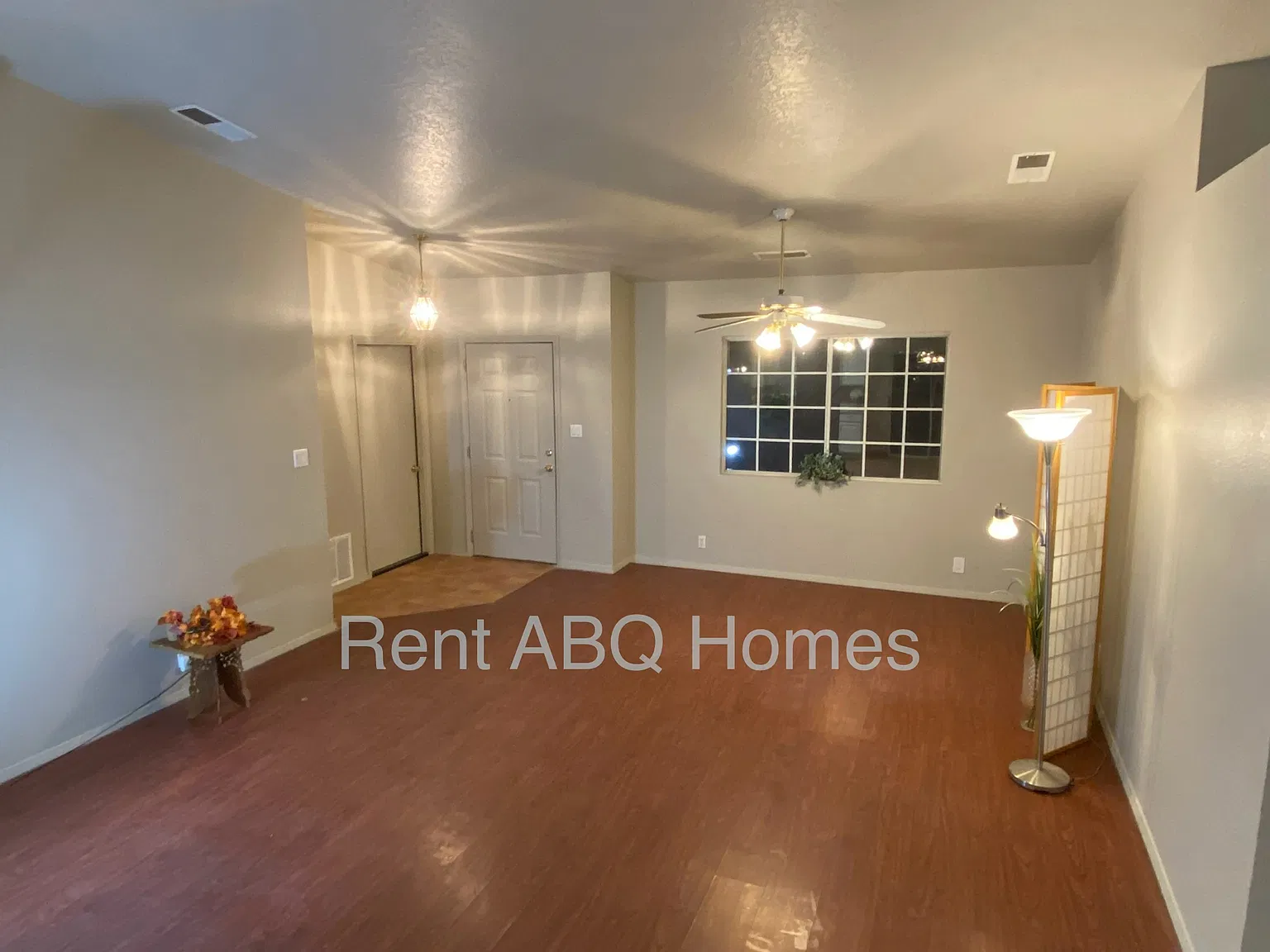 3 bed, 1179 sqft, $1,850 — Photo 2
