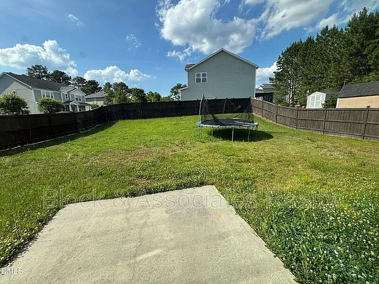 101 Red Bird Dr — Photo 17