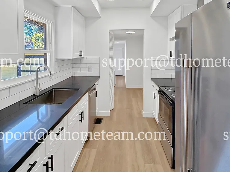 617 3rd Ave S — Photo 10