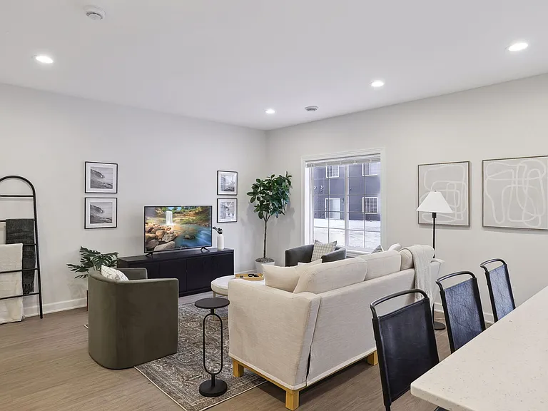 Dawes Place Townhomes — Photo 116