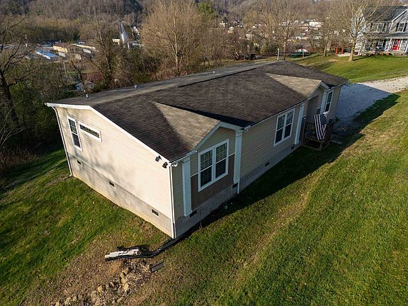 4th image of 1662 3rd St