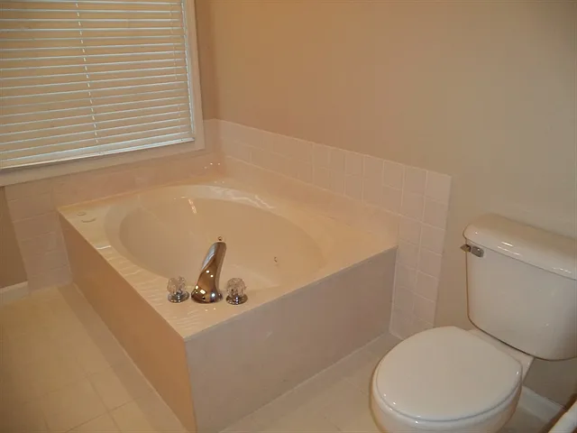 1517 Autumn Ridge Dr — Photo 14