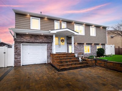 371 W Windsor Parkway, Oceanside, NY, 11572