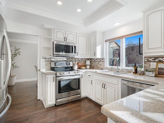 5th image of 1450 Quail Walk Dr