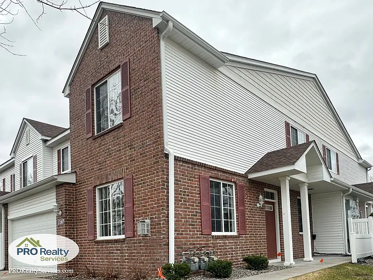 17190 Monroe St NW — Photo 19