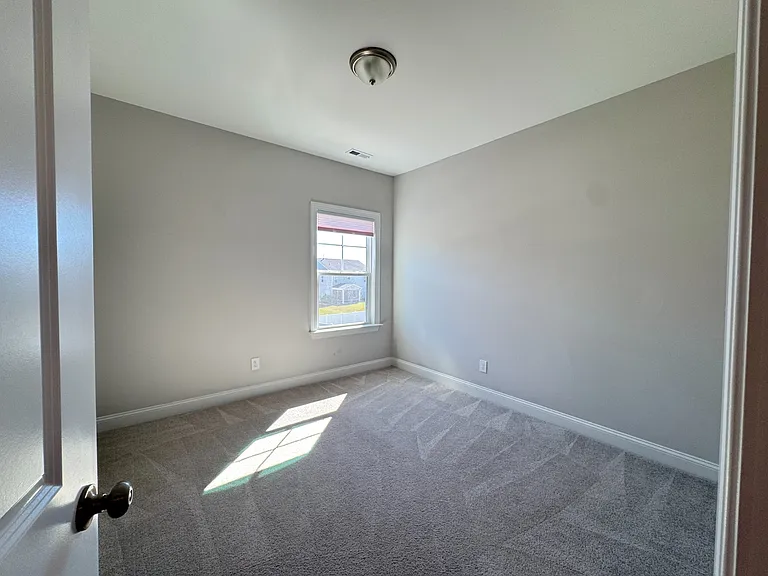 1452 Hazelnut Ridge Ln — Photo 9