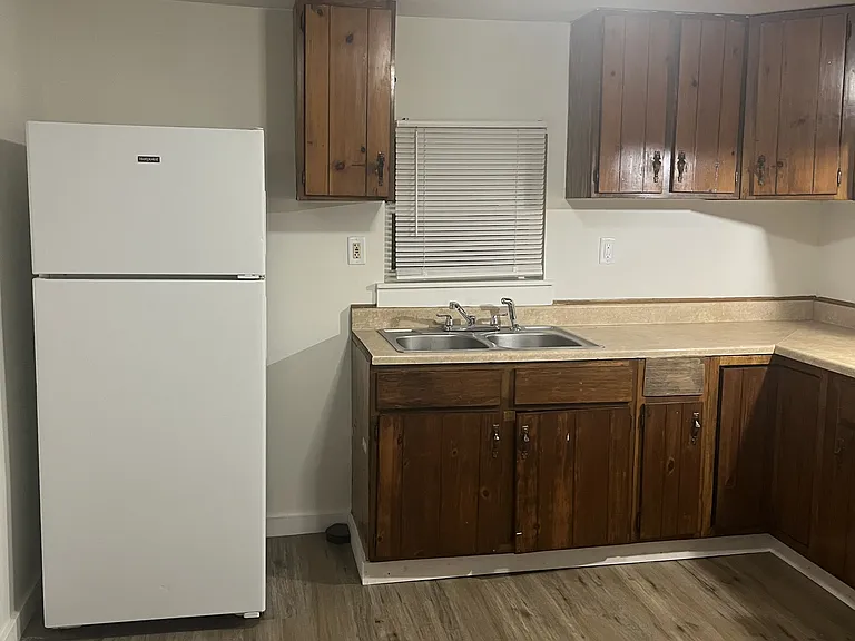 163 Drexel Ave — Photo 8