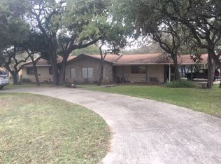 302 Suttles Ave, San Marcos, TX 78666