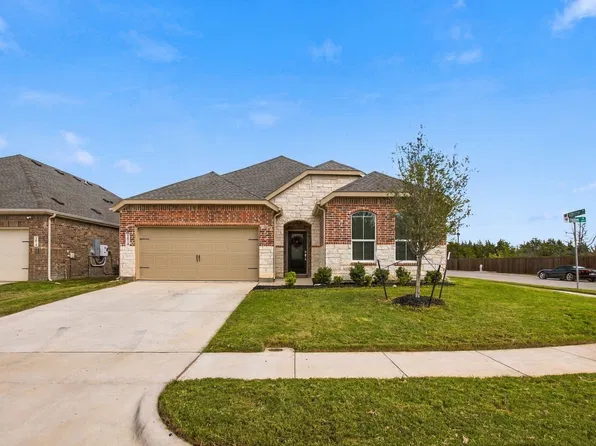 1818 Holden Dr, Cedar Hill, TX 75104
