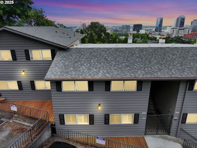 1507 SW Hall St #A, Portland, OR, 97201