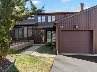 12 Highpoint Cedar Grv, Cedar Grove, NJ 07009