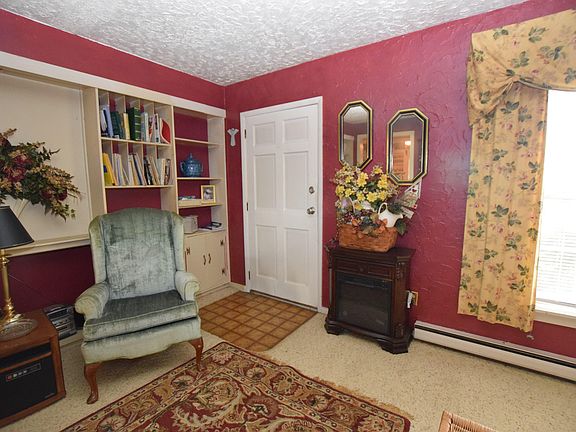 2nd image of 3039 McClellan Dr