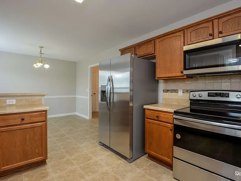 4579 River Gate Dr — Photo 3