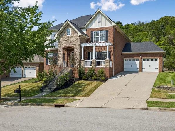 325 Wandering Cir, Franklin, TN 37067