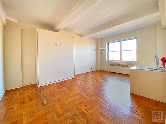 3rd image of 530 Grand St APT F12c