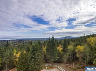 832 E Angeles Ridge Rd, Port Angeles, WA 98362