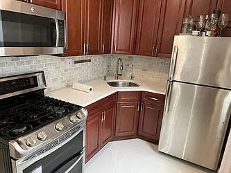Rented by CENTURY 21 Awaye Realty