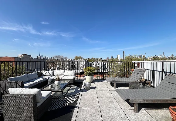 Rented by Compass | media 34