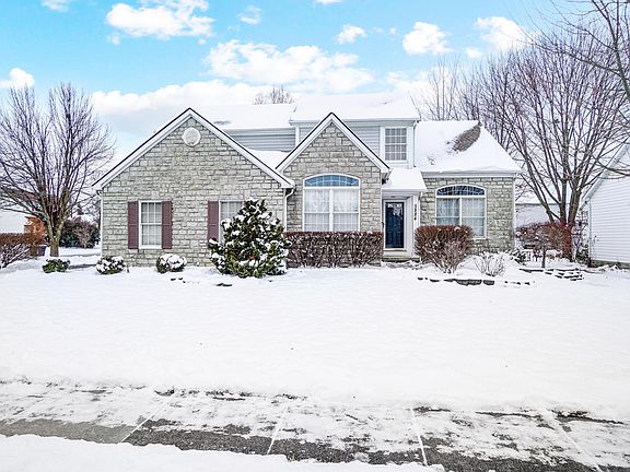 2nd image of 5884 Lakeview Dr