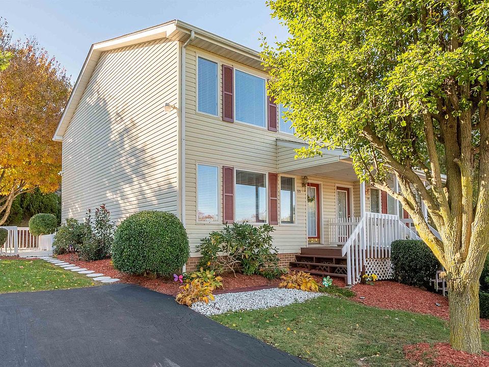 1st image of 520 Kamran Dr