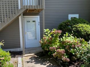 53 Brushy Plain Rd APT 9E, Branford, CT 06405