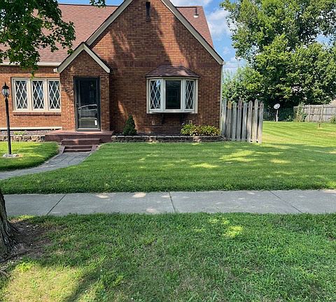 2nd image of 2900 College Ave