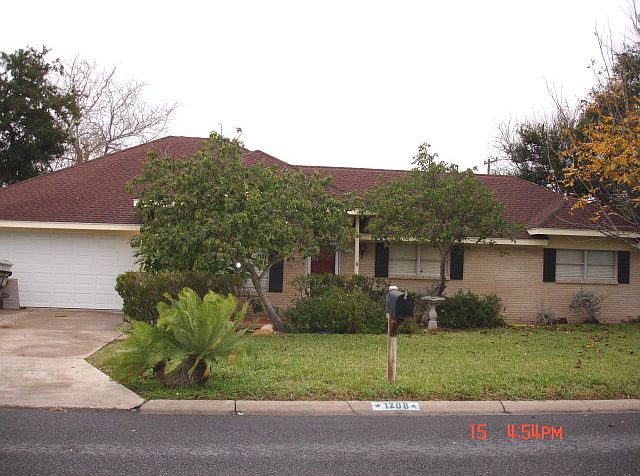 1st image of 1208 Gardenia Ave