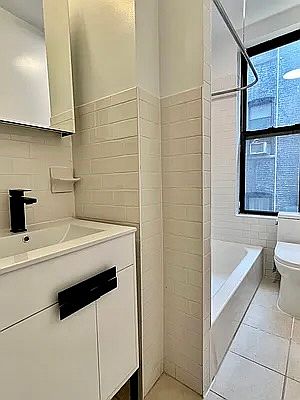 3rd image of 507 W 179th St #2E