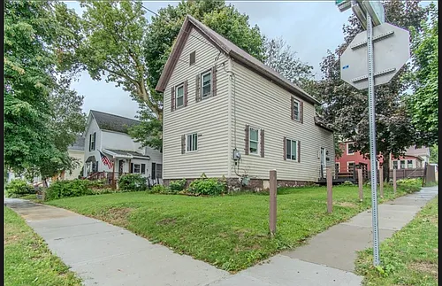 631 Grant St Photo 1