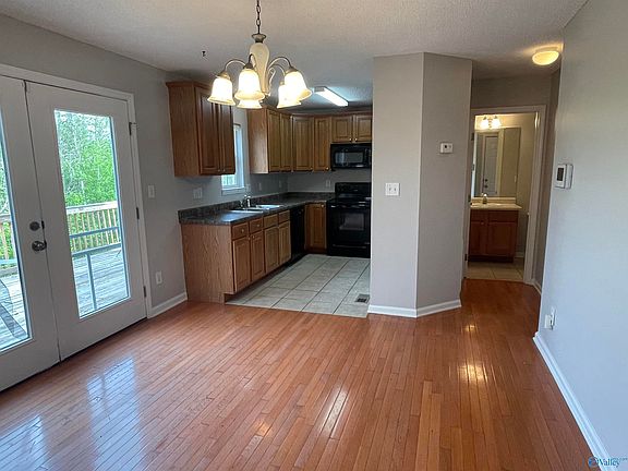 3rd image of 226 Iron Wood Ct