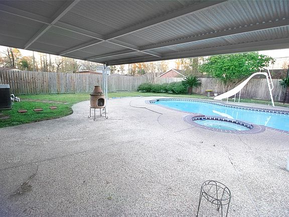 3rd image of 11722 Nanette Dr