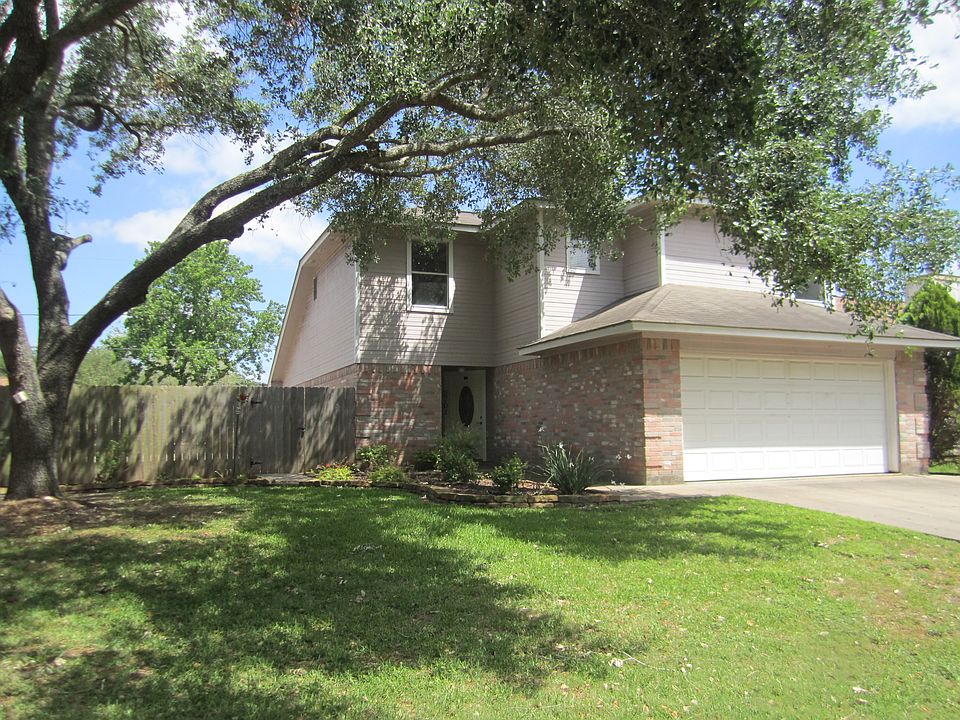 1st image of 2701 La Mesa St