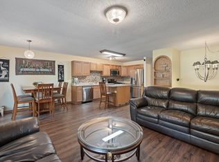 3661 Denmark Ave, Eagan, MN 55123