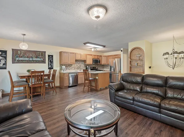 3661 Denmark Ave, Eagan, MN 55123