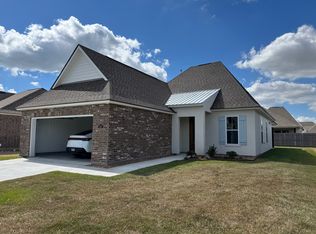 107 Lilian Ln #107, Maurice, LA 70555