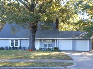 1811 Gloucester Pl, Clinton, MS 39056