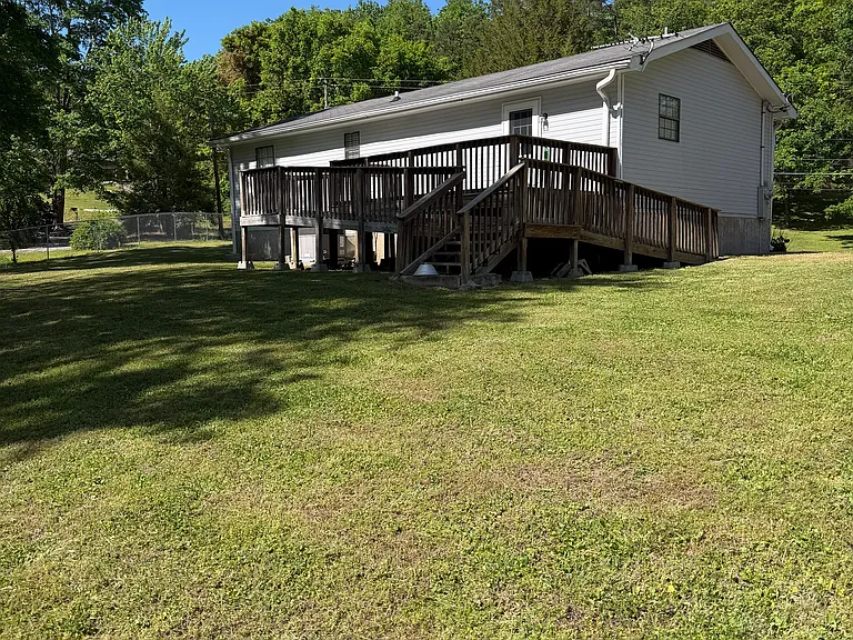 8838 Igou Gap Rd — Photo 24