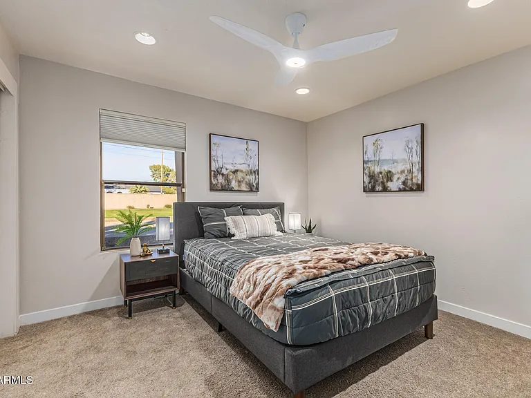 5821 E Cactus Rd — Photo 37
