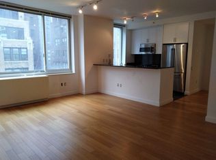 325 W 38th St #14A, New York, NY 10018
